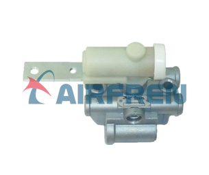 RIGHT LEVEL VALVE